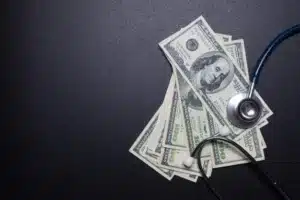stethoscope dollar banknotes 1150 18243